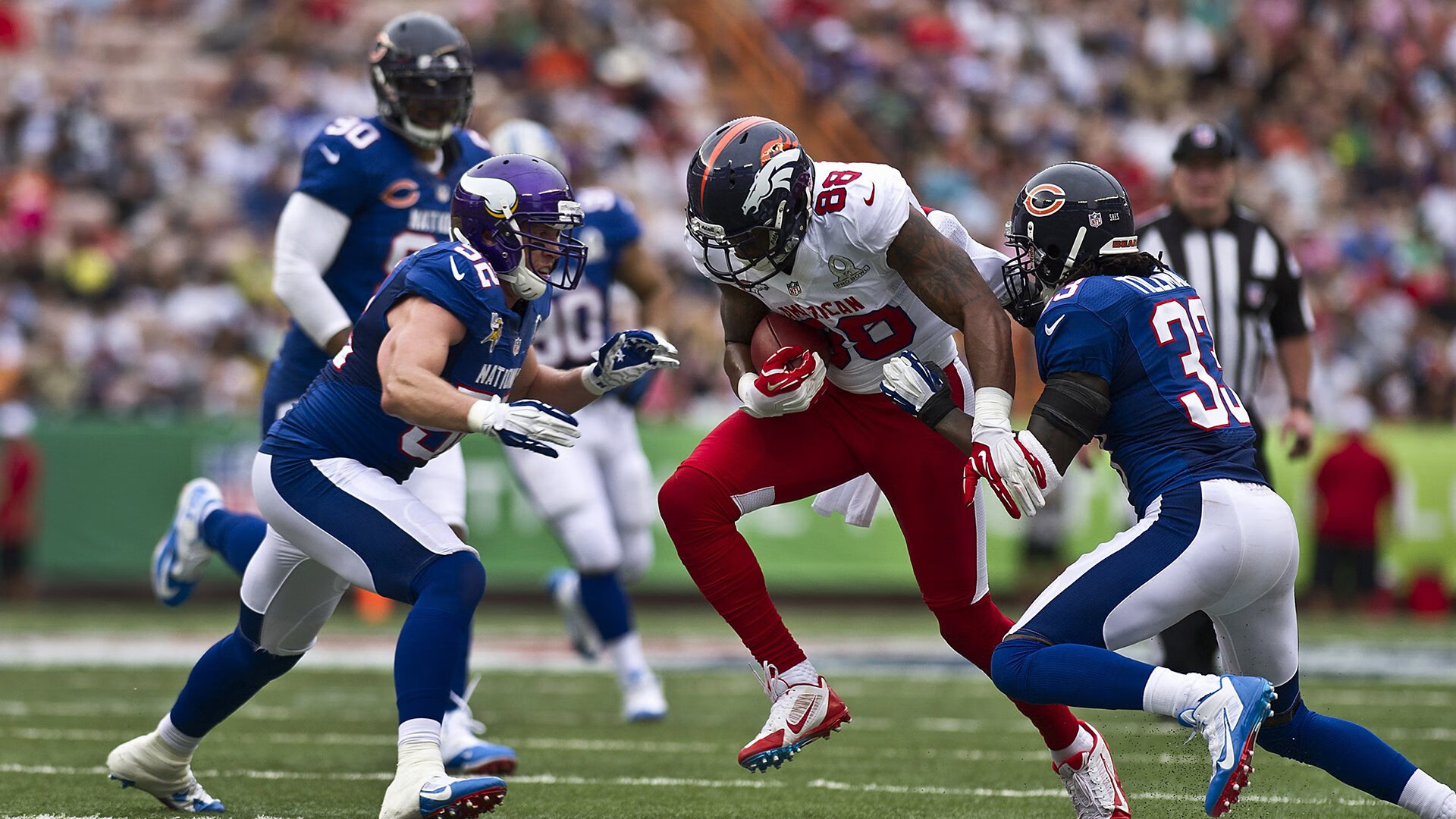 中国足球传中路线常用组合图解，足球传球路线